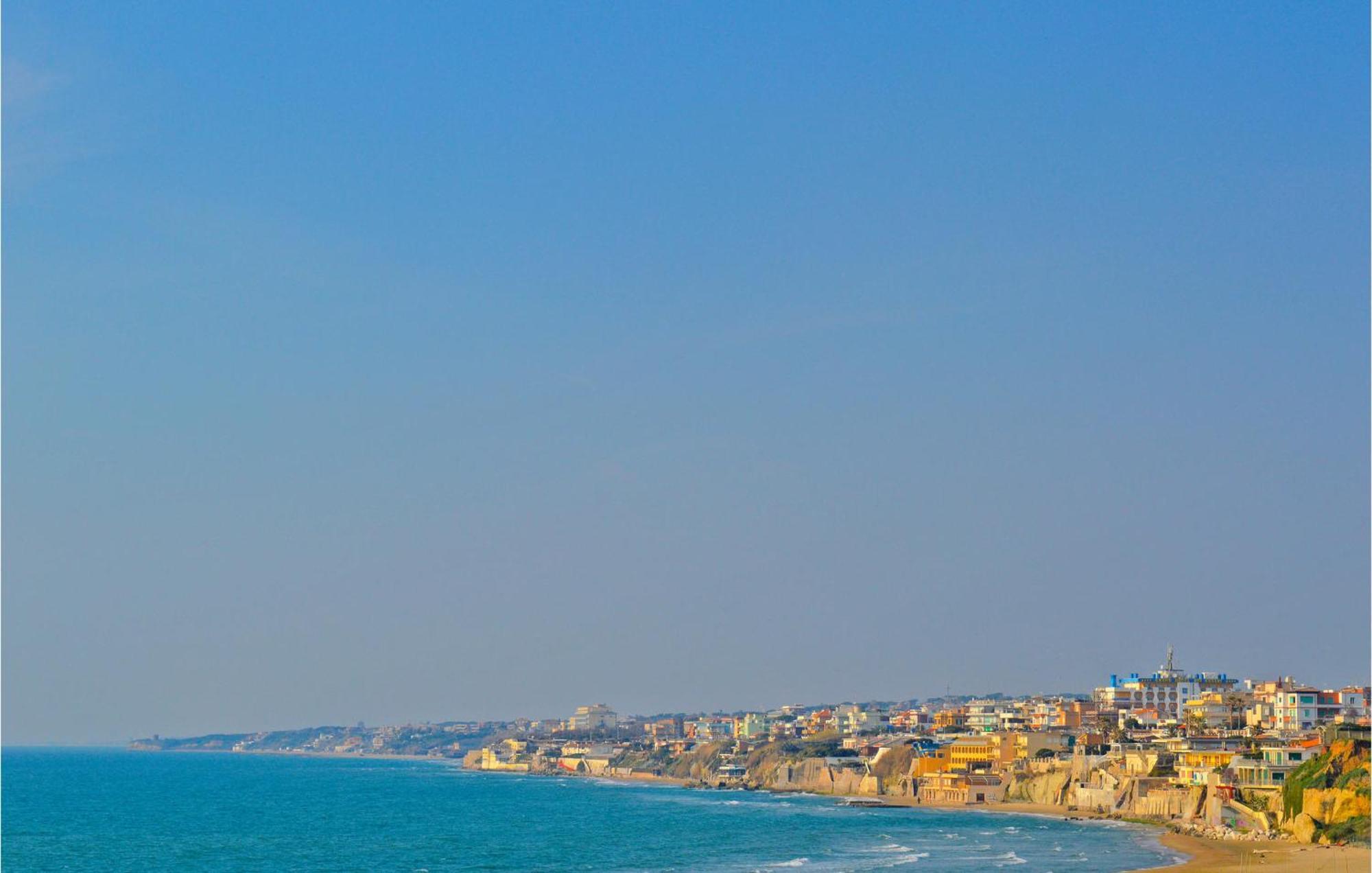 Beautiful Home In Fiumicino With Wifi Dış mekan fotoğraf