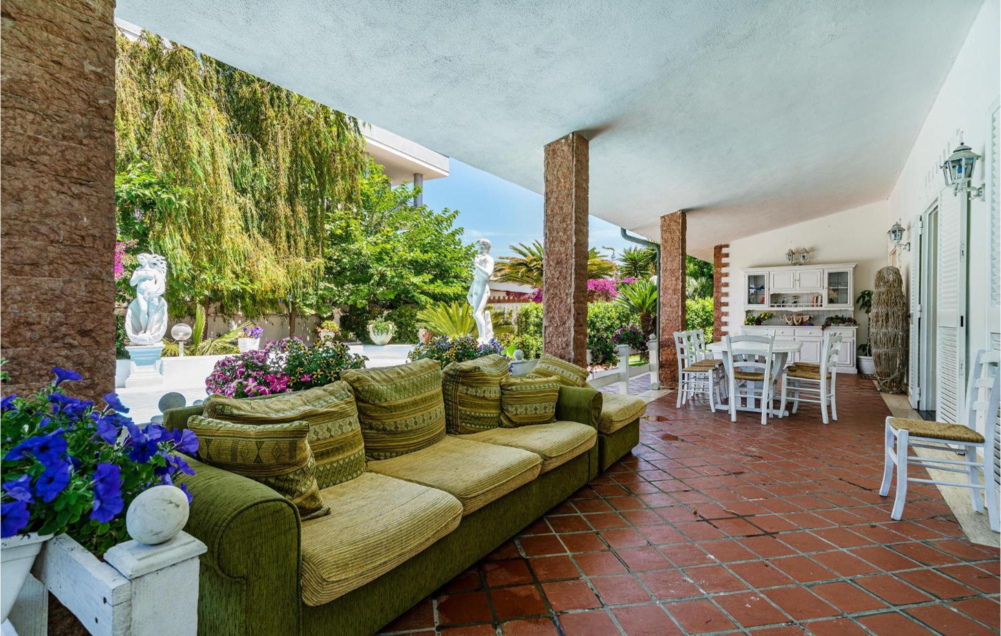 Beautiful Home In Fiumicino With Wifi Dış mekan fotoğraf